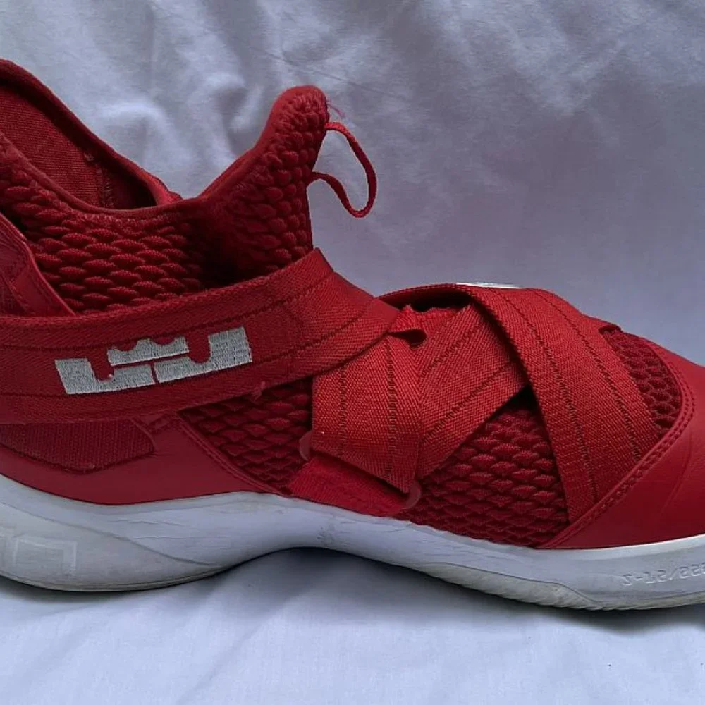 Nike LeBron Soldier 12 TB University Red men's basketball shoes AT3872-603 Sz 14 - Picture 4 of 11